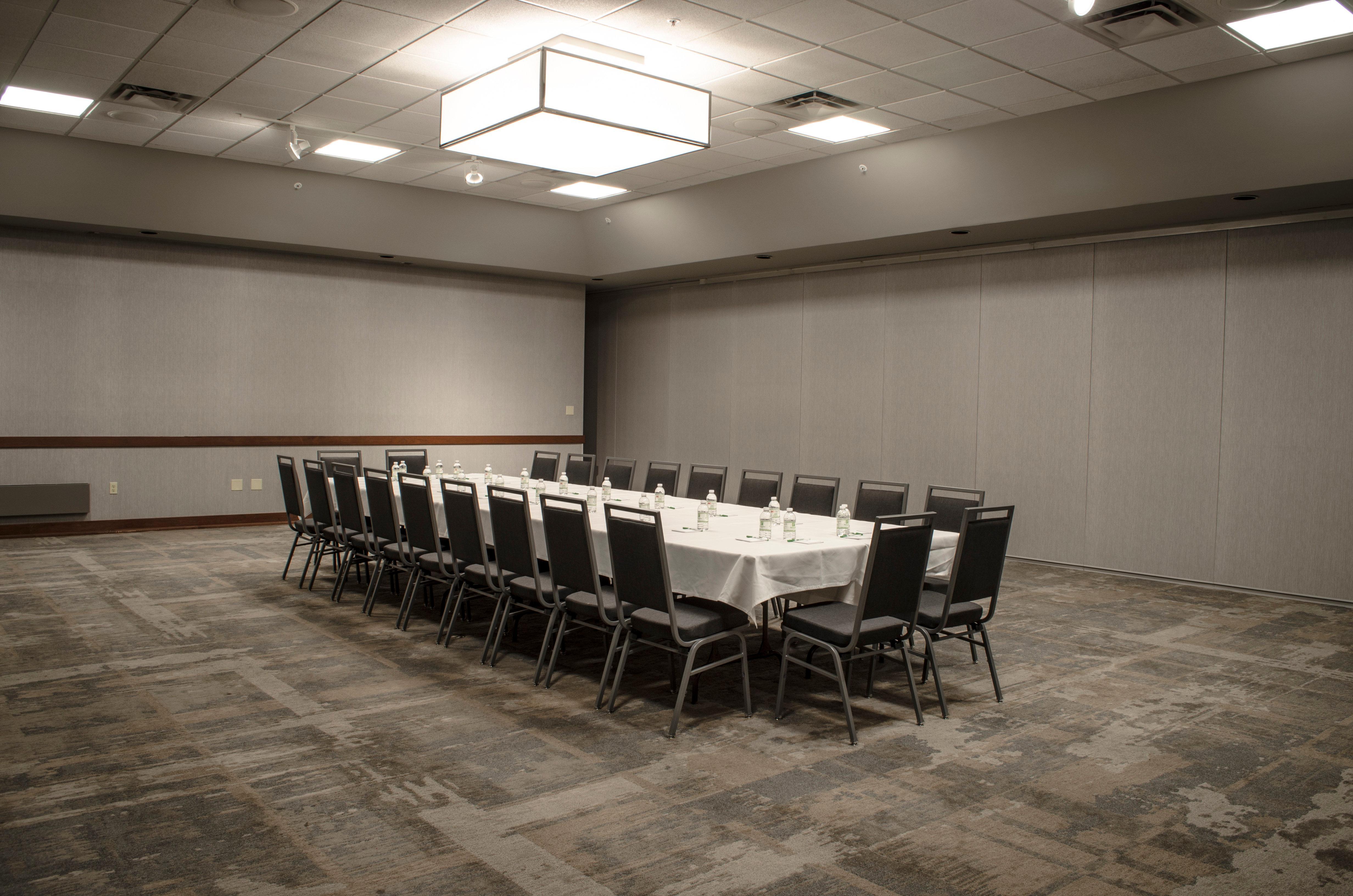 Holiday Inn Fargo By Ihg Exterior foto